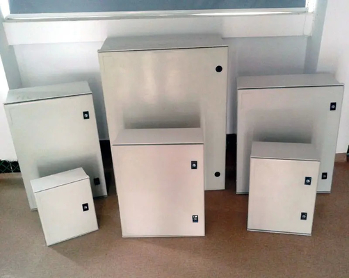 IP66 กันน้ํา กล่องปิดไฟเบอร์กล๊าสติดผนัง พร้อมฝาปิดแข็ง 600*500*230mm