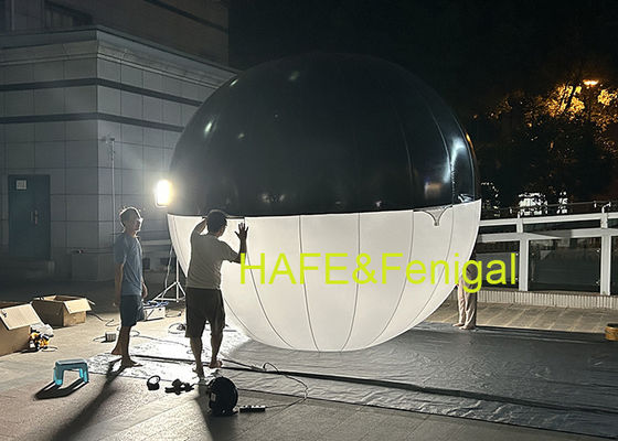 ผู้ผลิตภาพยนตร์จะแขวนแสงบอลลูน LED สีสองสี